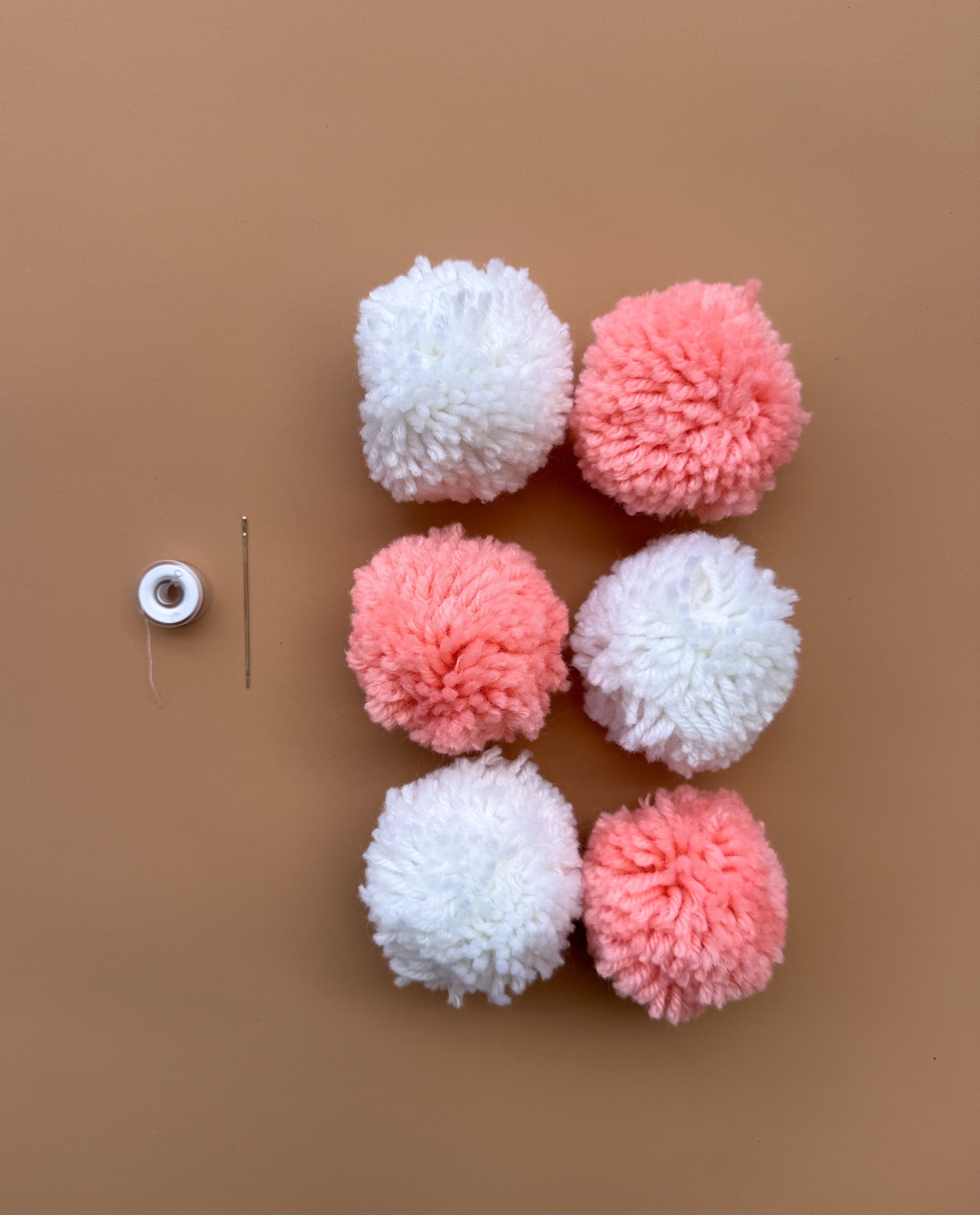 Yarn Pom Poms - White/Peach (6 pack)