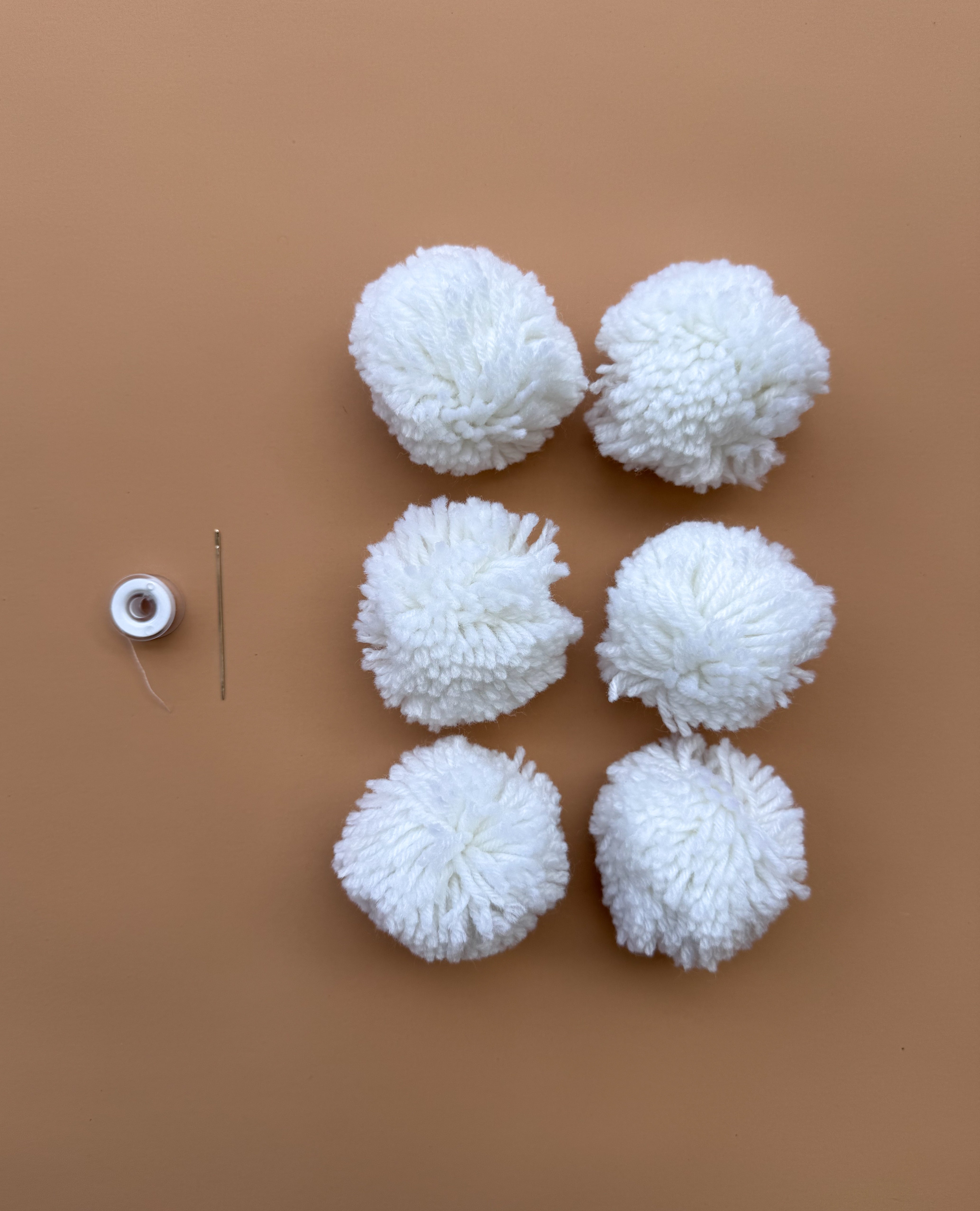 Yarn Pom Poms - White (6 pack)