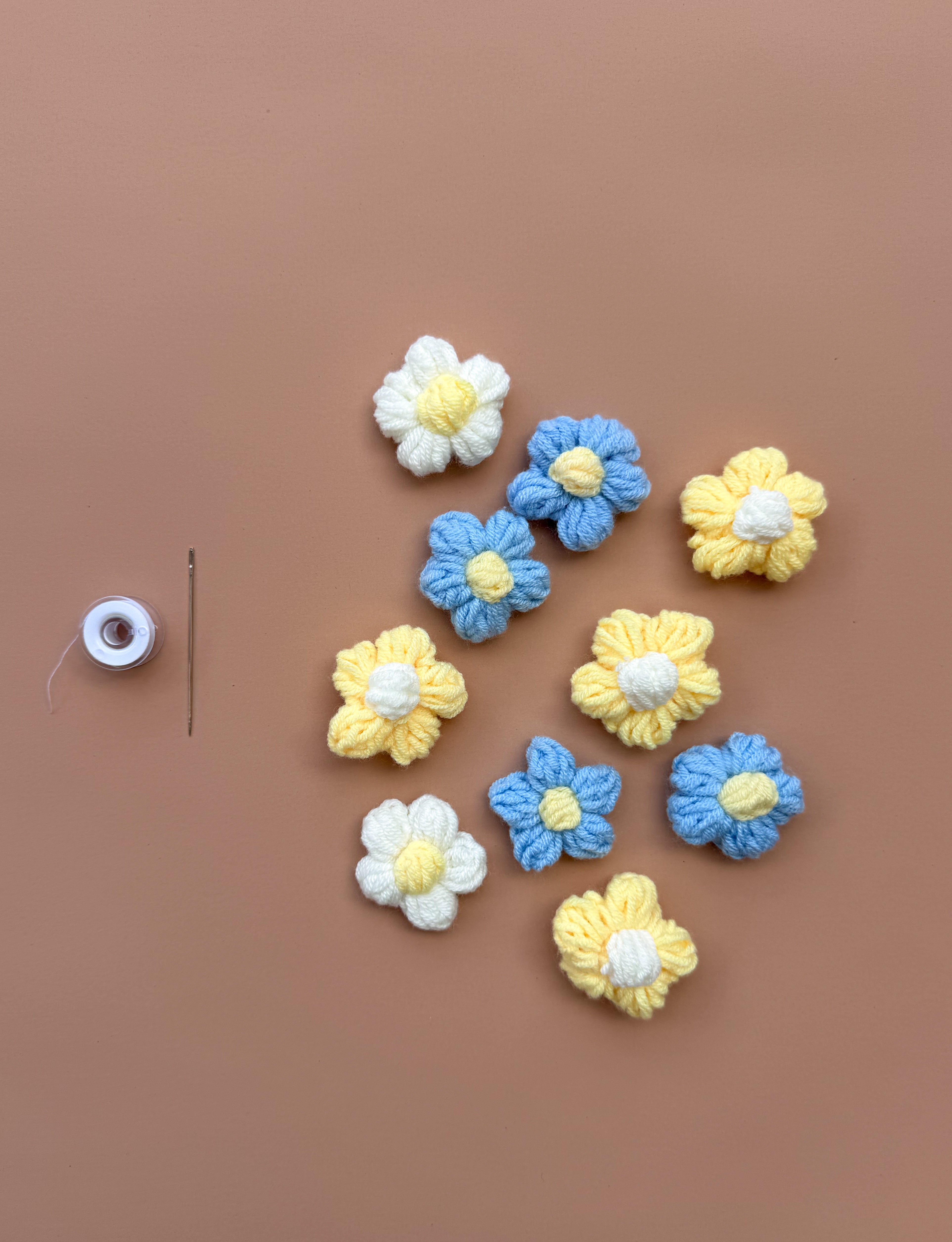 3D Crochet Daisies - Blue Posy (10 pack)