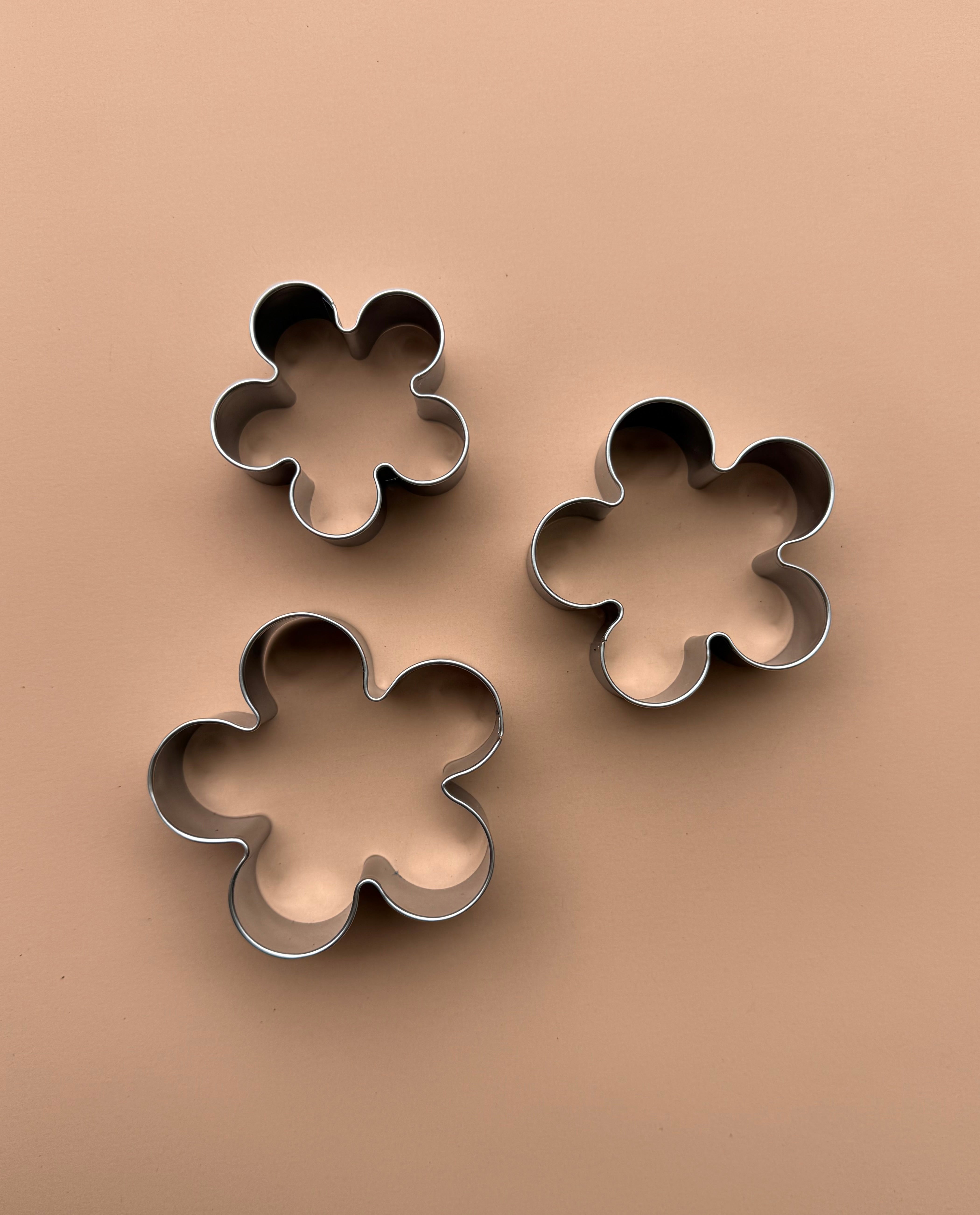Sandwich/Cookie/Playdough Cutters - Daisies