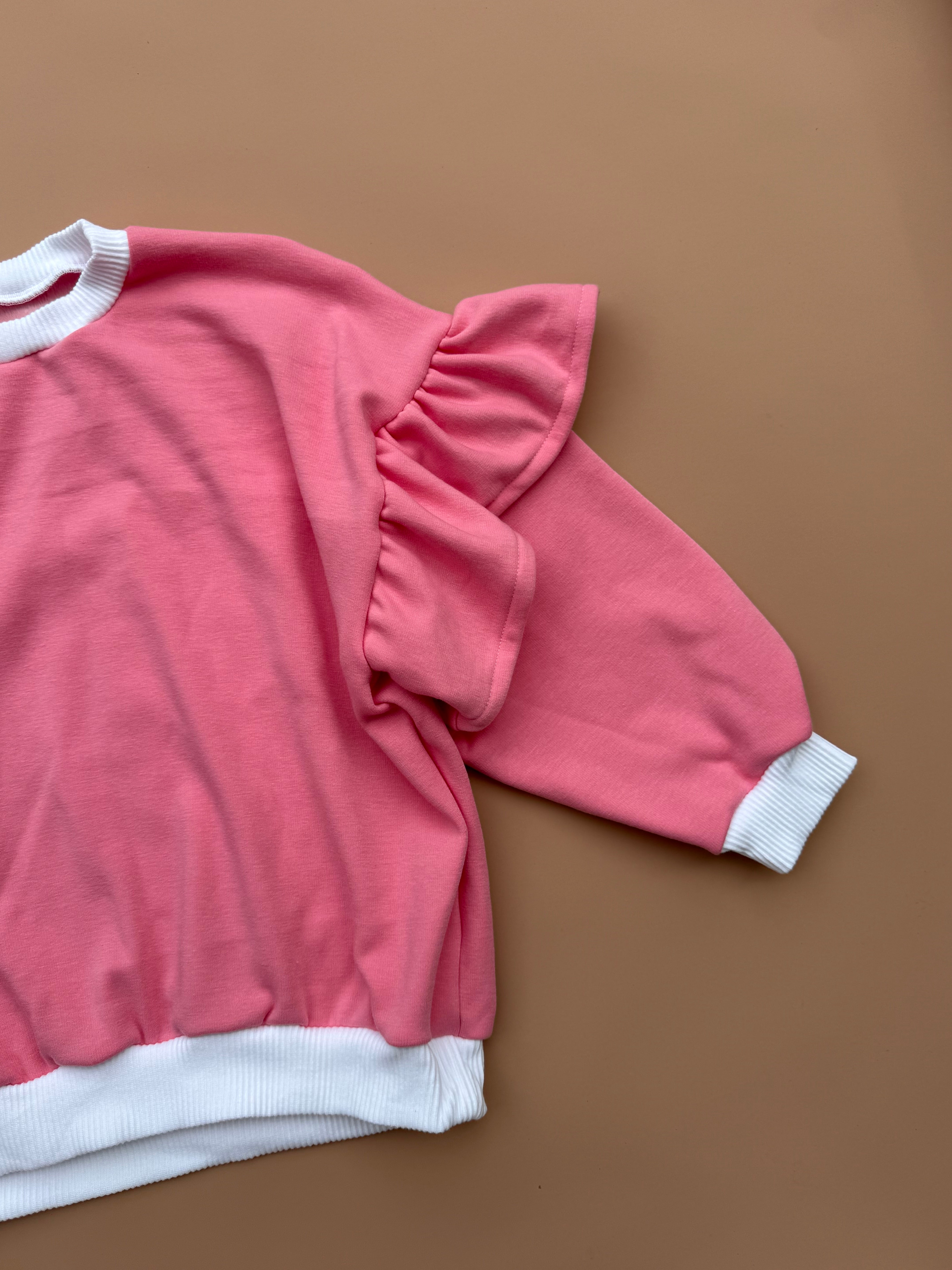 MUMMA Oversized Frillie Pullover - Carnation