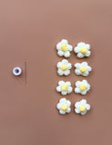 Related product : 3D Crochet Daisies - Warm White/Yellow (8 pack)